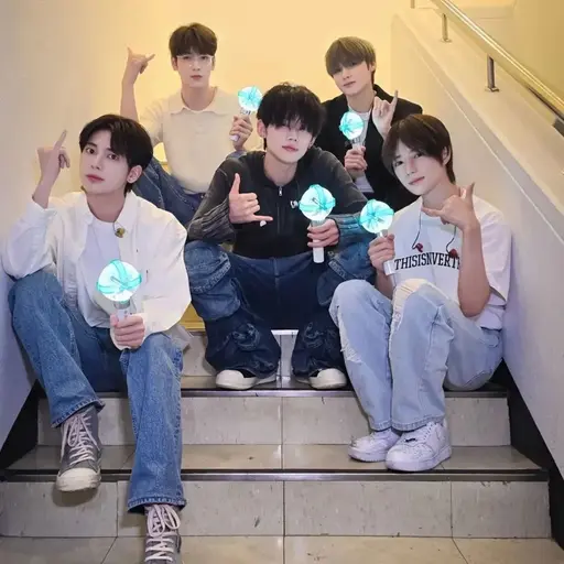 EarthyLens2922의 투바투 가족 상황극