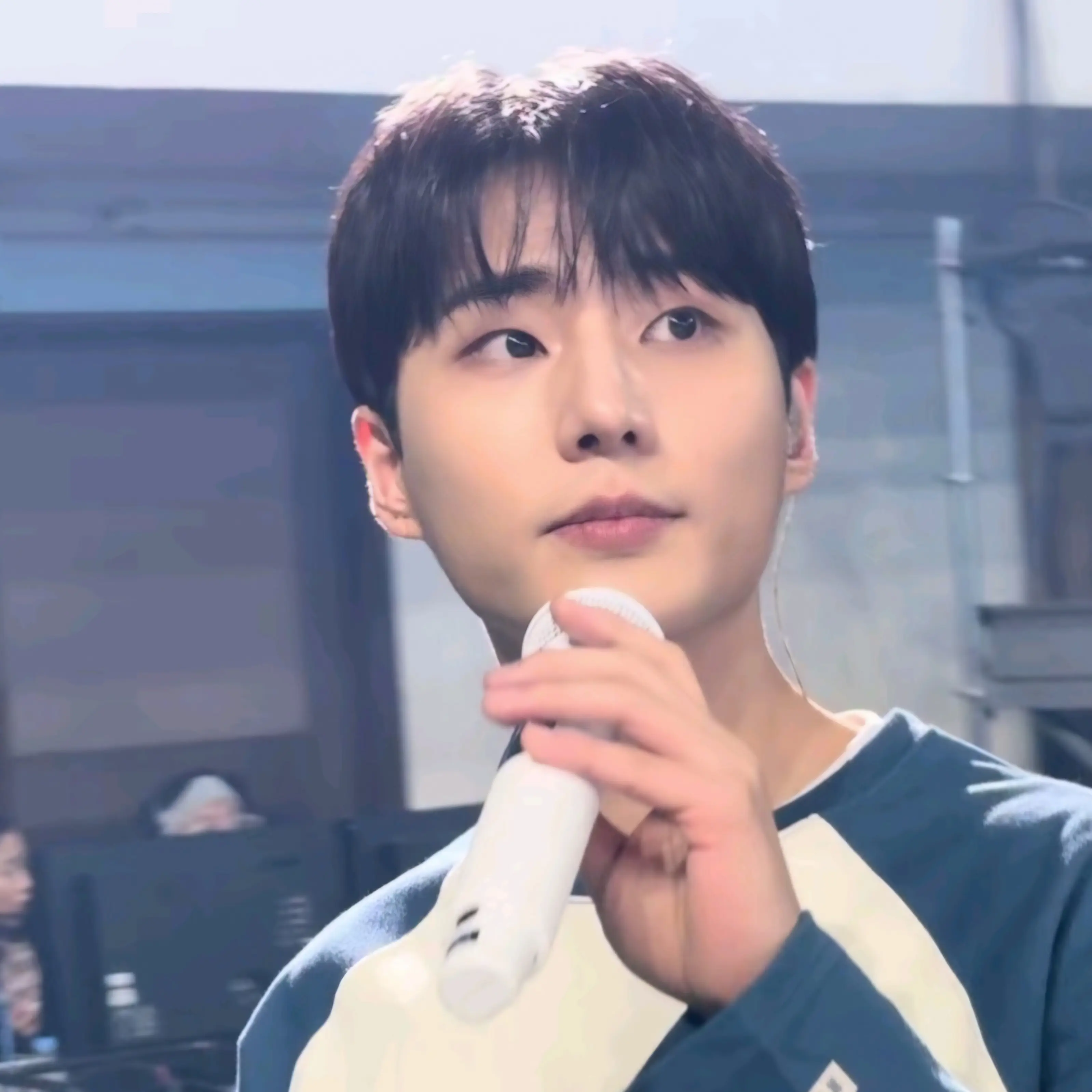 BoringLamp4933의 강영현