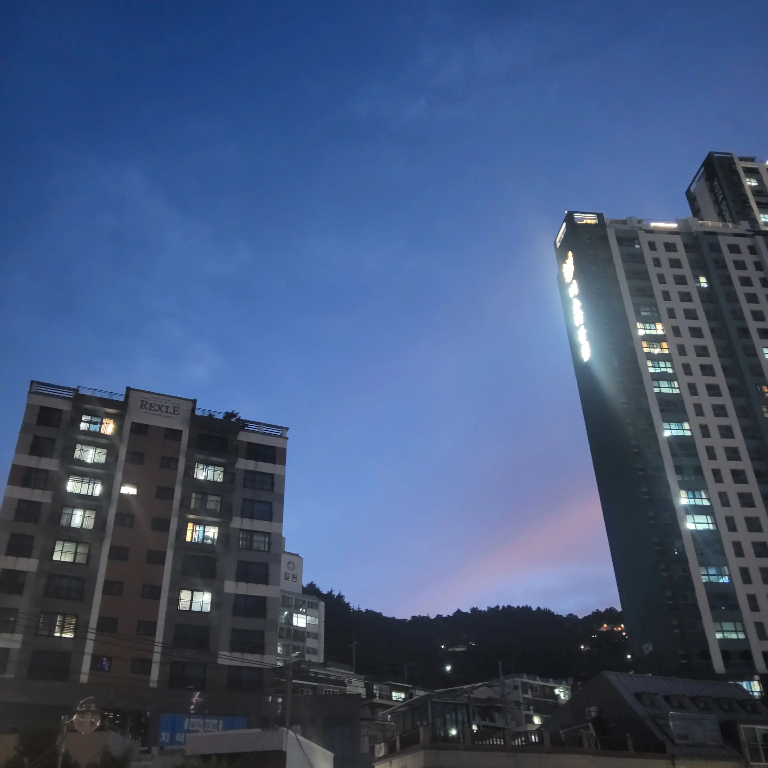 Bread_girl의 줄넘기 언니들 중 장산범