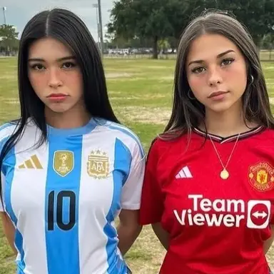 Profile image of Alina and Leah