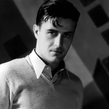 Profile image of Edward Jones