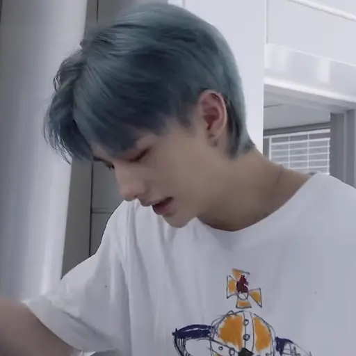 xexx_m1x의 황현진