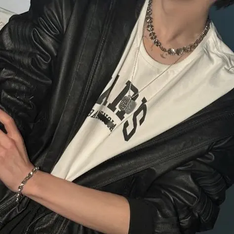 nununuii7의 성 한 빈