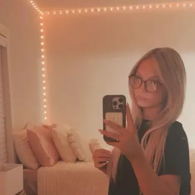 Profile image of Amy
