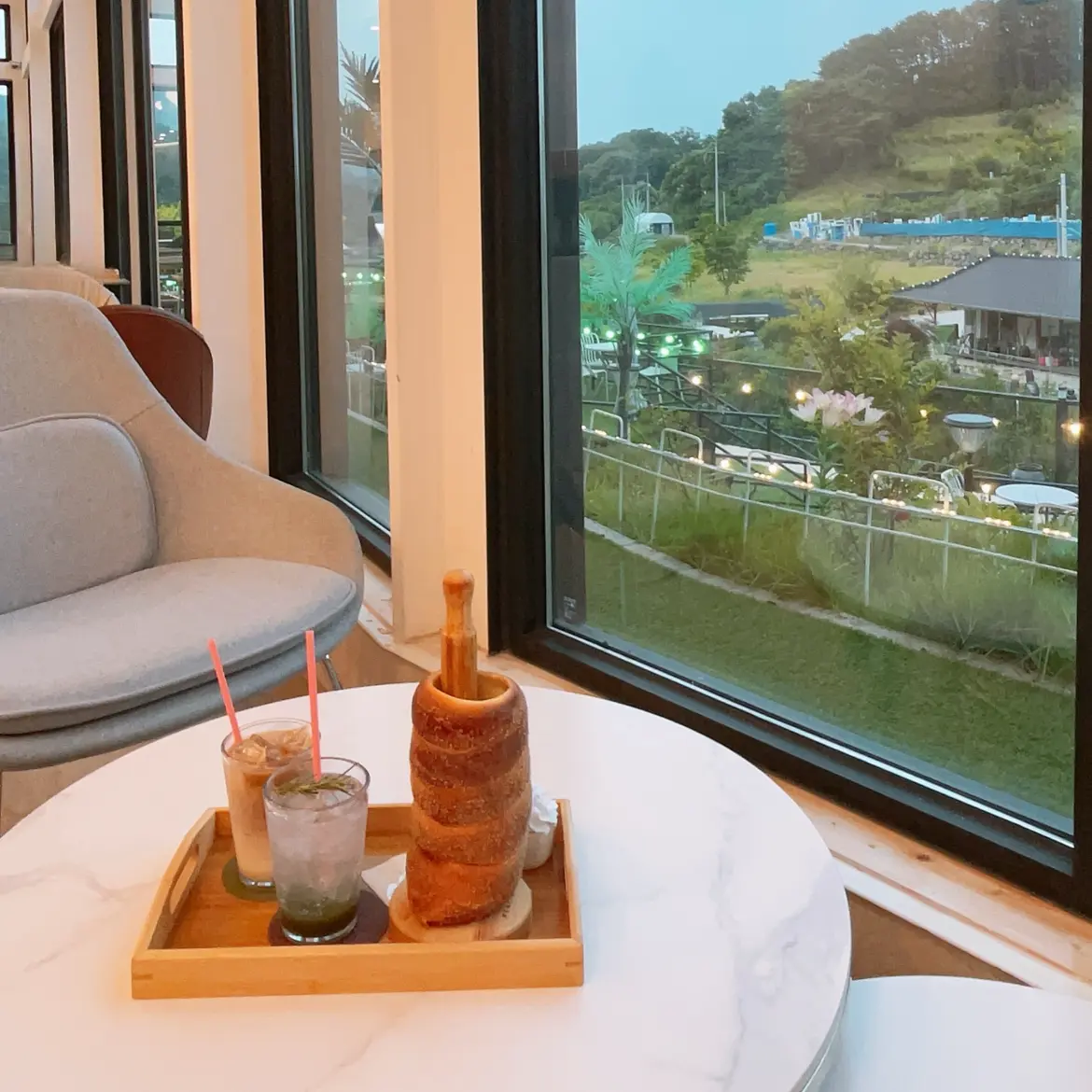 LIN2233의 분노조절장애 카페알바