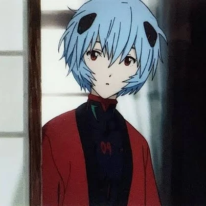 アヤナミレイ
