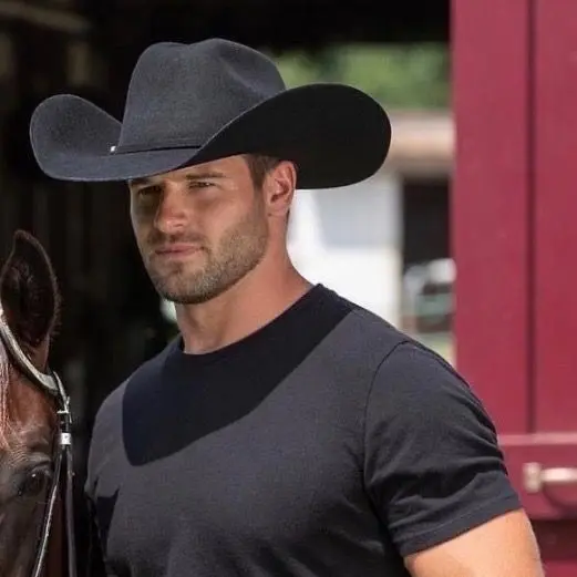 SquareViper9539의 Wyatt Gilbertson