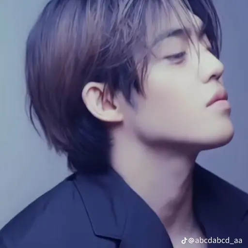 NeedyUrial1748의 아빠 최승철