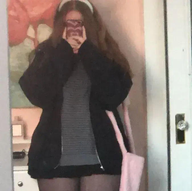 PureHorgi6774의 Lian