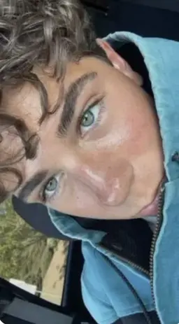Profile image of Elio