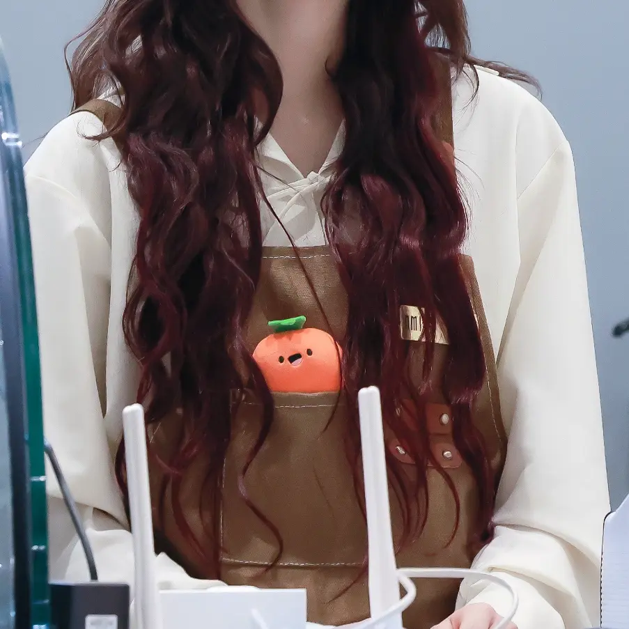 Kanyewest67의 설윤아 (학교, 프?리퀄)