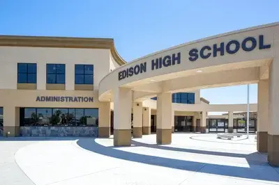 CrispyRain8802의 Ghetto Highschool