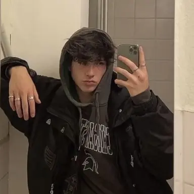 Profile image of Aiden