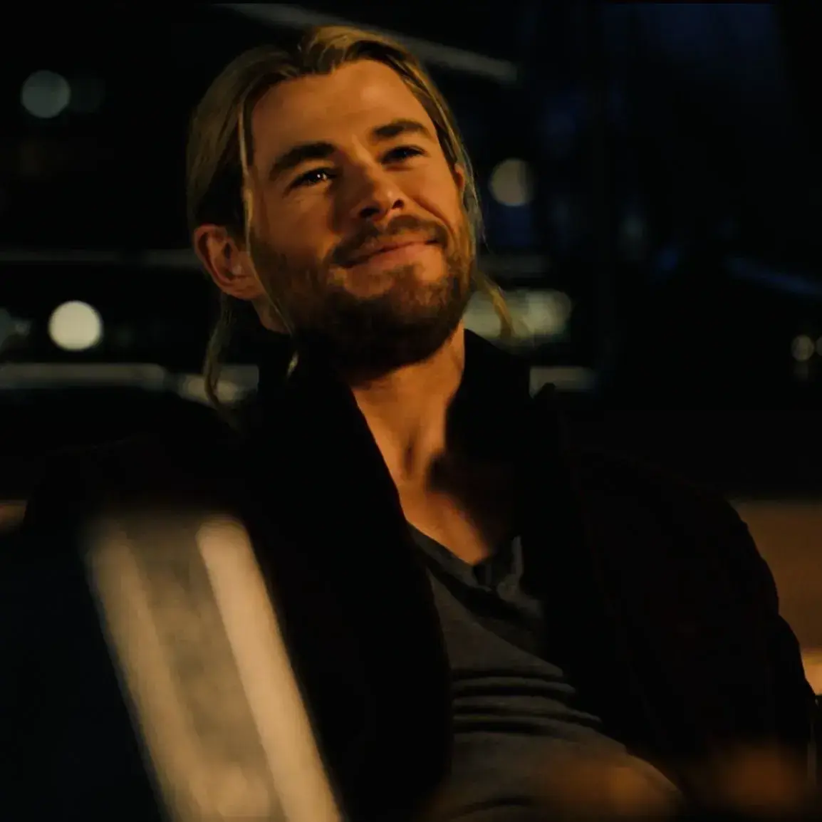 RainyFence8064의 Thor Odison