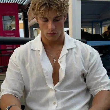 Profile image of Ethan