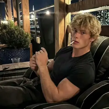 Profile image of Ethan