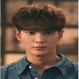 skyzzxx120의 귀신퇴마하고 귀신과 싸우는 사람