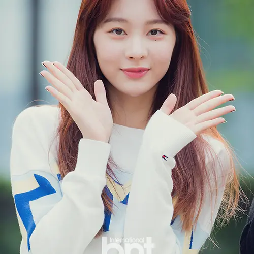 LankyDust3155의 여사친