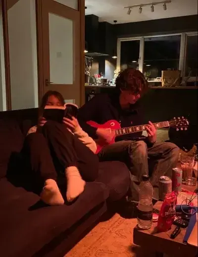 ItchySon3911의 Teenage Love