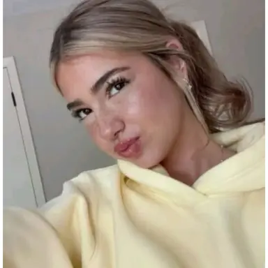Profile image of Embreigh