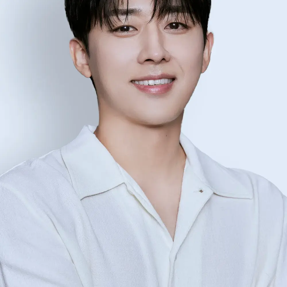 MuggyFern5367의 손호준