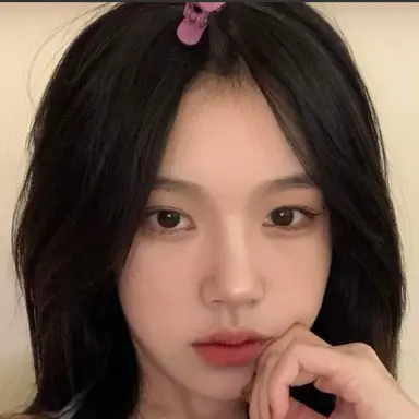Profile image of Clara