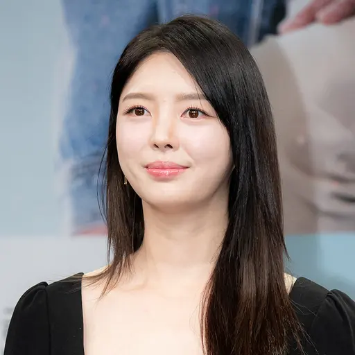 021123의 엄현경