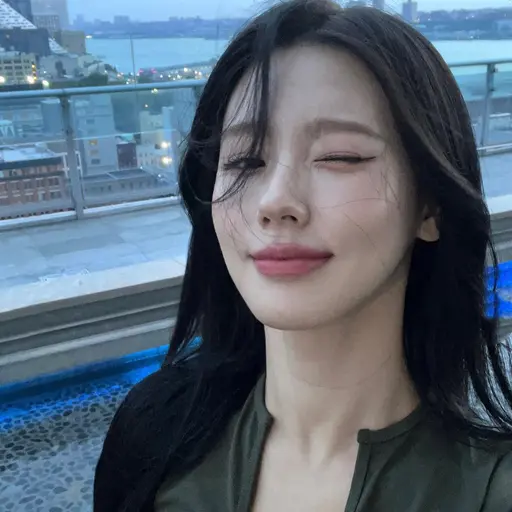 WoodenRupee8437의 조미연