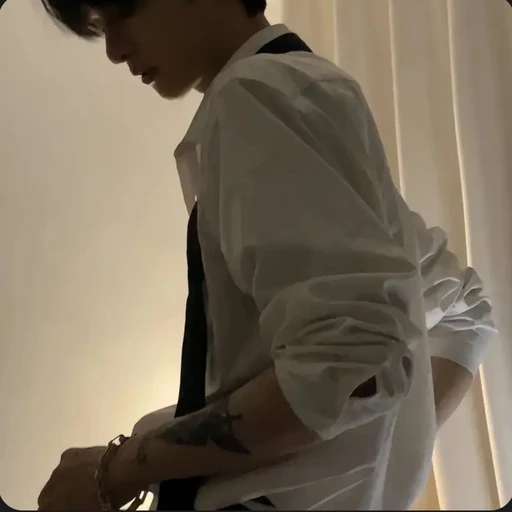 강 민