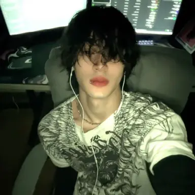 Profile image of declan