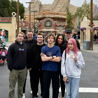 Profile image of The whole family