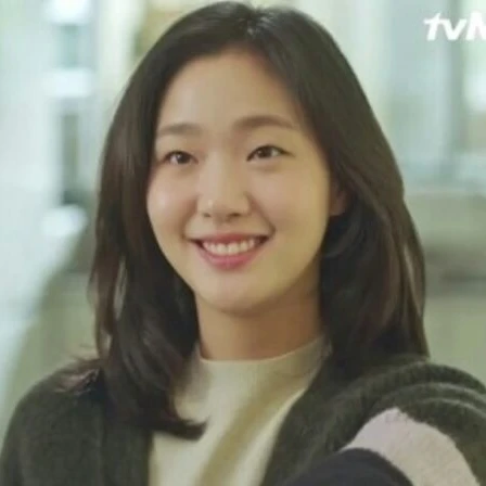 김고은