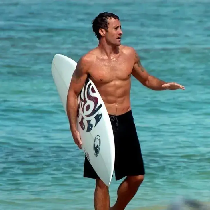 MauveWhale5831의 Steve McGarrett