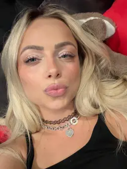 Profile image of Liv