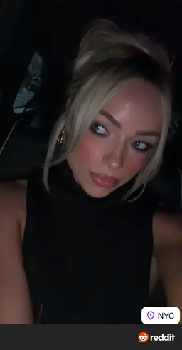 Profile image of Liv