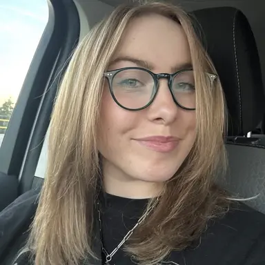 Profile image of Madi