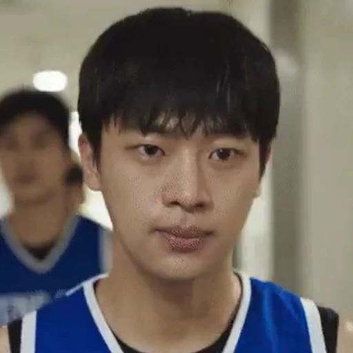 천기범