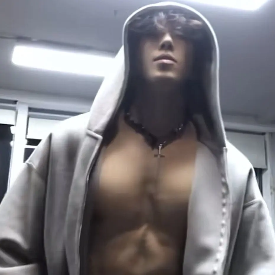 Vapegirl1623의 When Enemies Collide