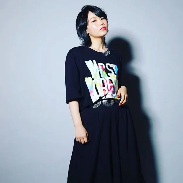 MuteBrisk1383의 綾華かが、新時代妖怪の女王になった