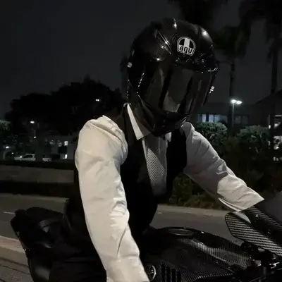 DirectUncle8549의 Dad s best friend