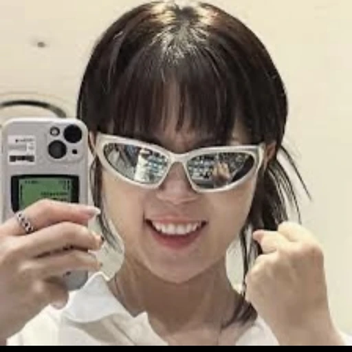 지컨