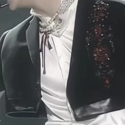 황현진