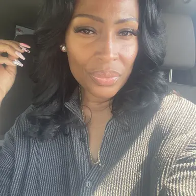 Profile image of Lynnette