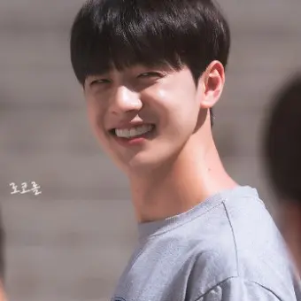 BoringLamp4933의 진선호
