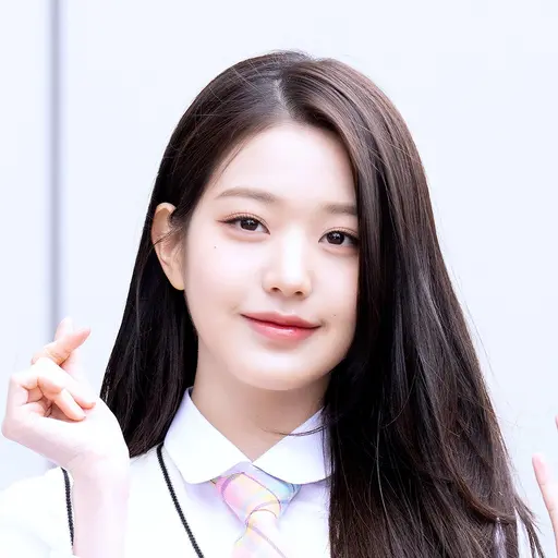 MustyBasil0615의 여사친 장원영
