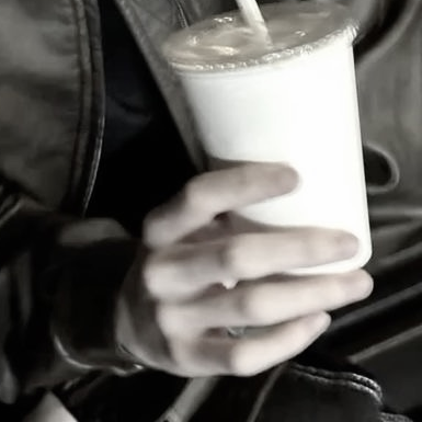 ︎ ︎ 대표 이미지