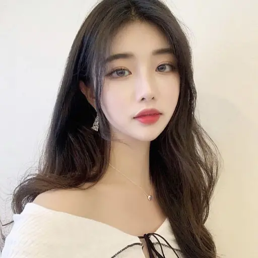 PrimalFloss0996의 {{char}}김유민