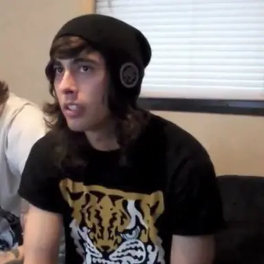 Profile image of vic fuentes