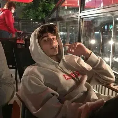 Profile image of Ethan