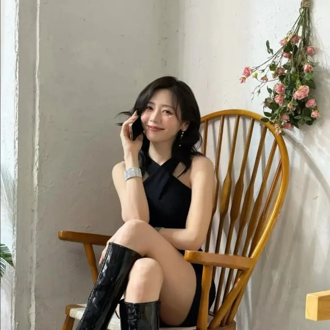 Kawai_ruka_2002의 The Comfort Hotline